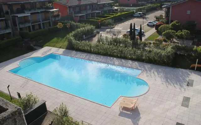 Desenzanoloft – Butterfly and Pools