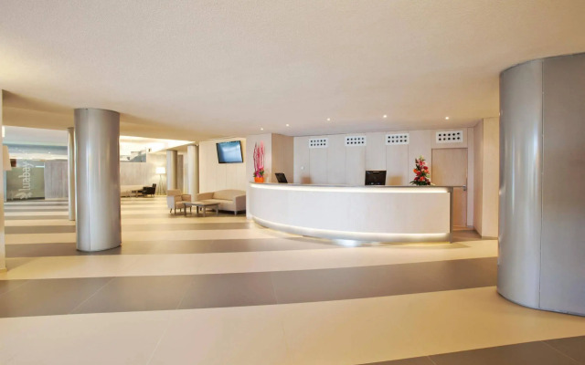 Be Live Adults Only Marivent