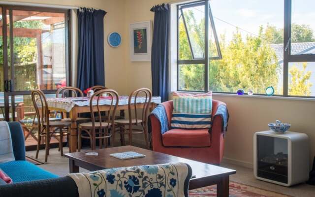 Travellers Retreat 1 Bedroom in Central Auckland