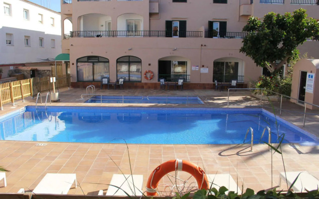 Apartamentos Royal Life