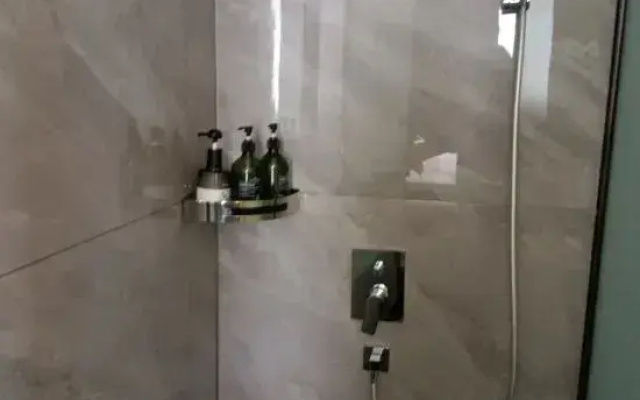 Qianhai Hotel