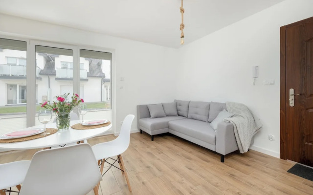 Bright Studio in Darlowo by Renters