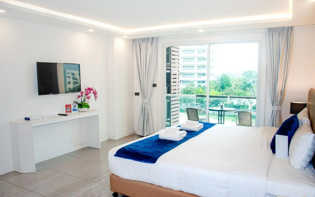 Ht9 Hotel