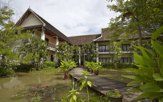 Santi Resort & Spa