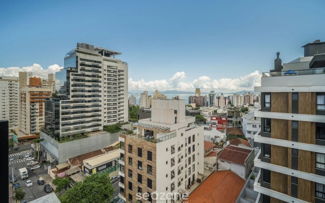 1BR Apt in Condo w/ Pool and BBQ Evh0609