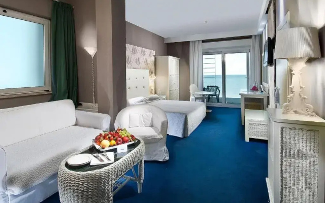 Hotel Mediterraneo