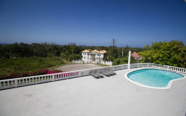 Sea View Chateau