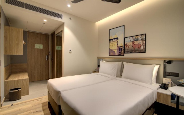 7 Apple Hotel Pratap Nagar - Jaipur