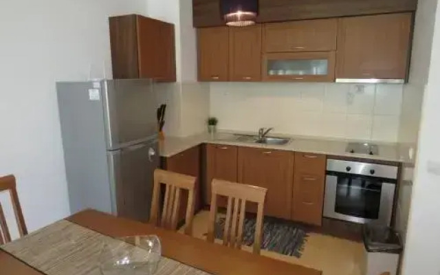 Rivendell Apartments Semiramida Gardens