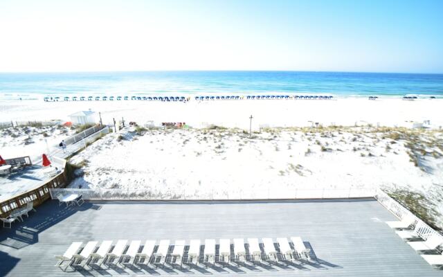 The Terrace at Pelican Beach