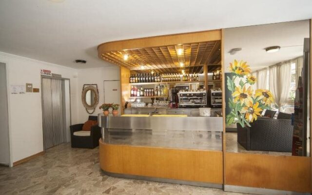 Hotel Harmony