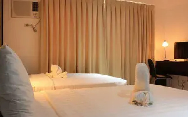 Cityscape Hotel