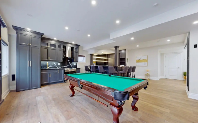 Family Modern walkout basement w/ Sauna + Indoor Fireplace
