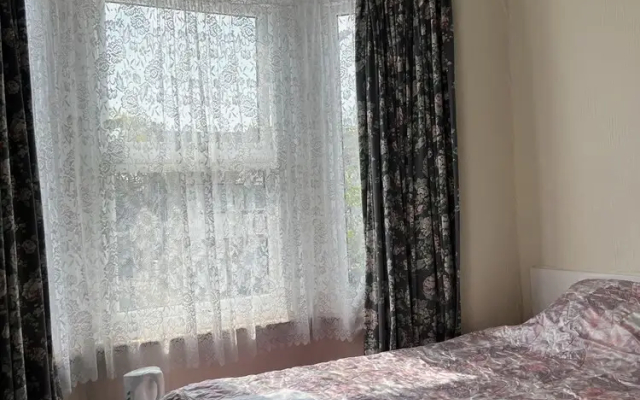 Manns Guest House