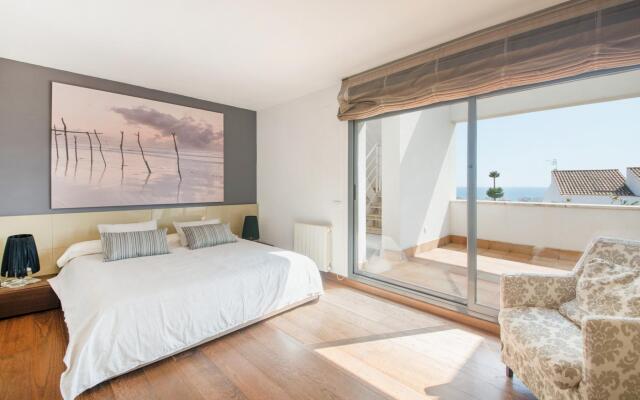 BFA 64 - CASA BROWN in Calafell