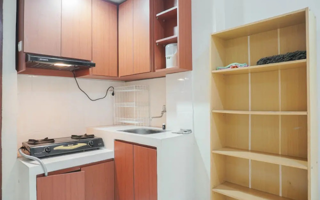Comfortable And Combined 3Br At City Park Apartment