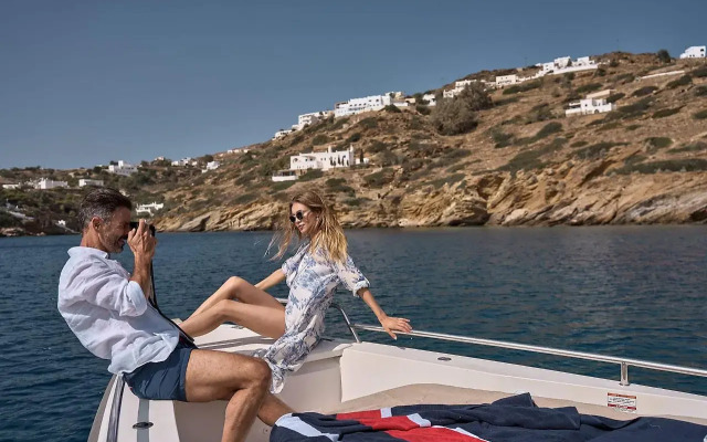 Ios Grand Pool Suites