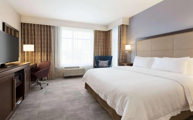 Hampton Inn & Suites Seattle/Renton