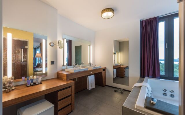 Hotel Belvoir Lake View & Spa