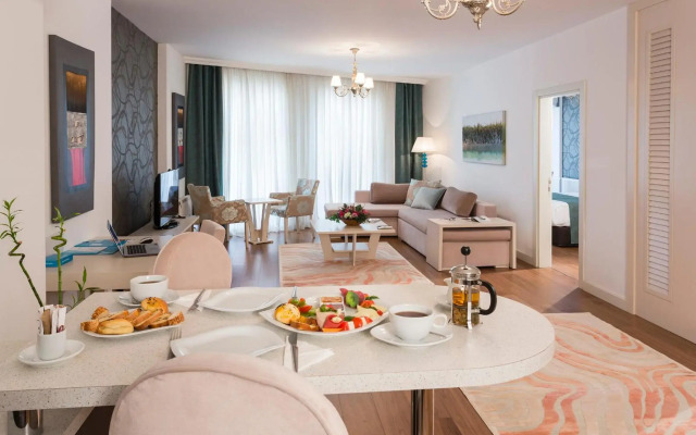 Turkuaz Suites