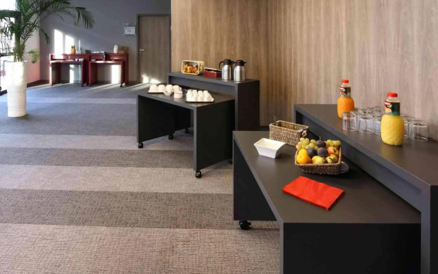 Mercure Niort Marais Poitevin