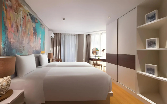 Beachwalk Residence