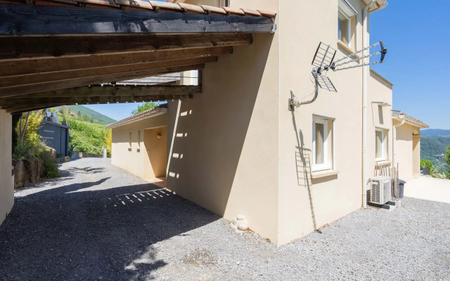 Luxurious Villa with Private Pool in Les Vans