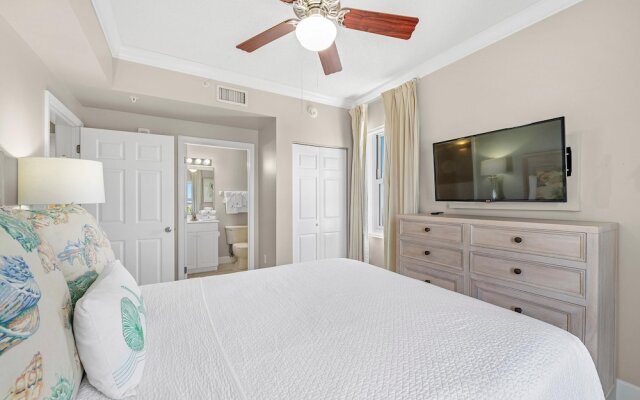 Windemere 908 with Pool Side Cabana