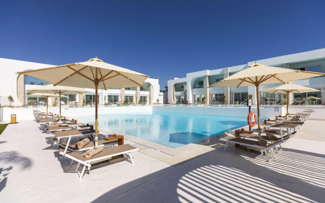 White Hills Resort