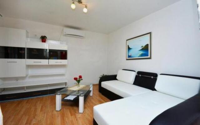 Apartment With Sea View 3558-3