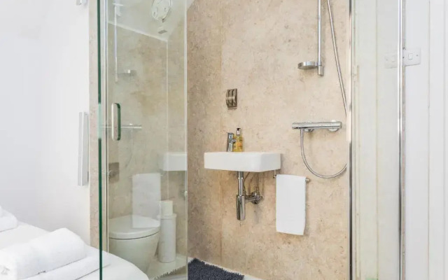 Beautiful pied-a-terre to explore London