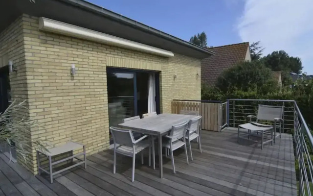 Villa in Oostduinkerke Near Dunes