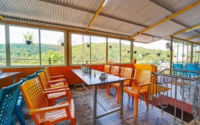 SPOT ON 70096 Hotel Shiv Shilpa