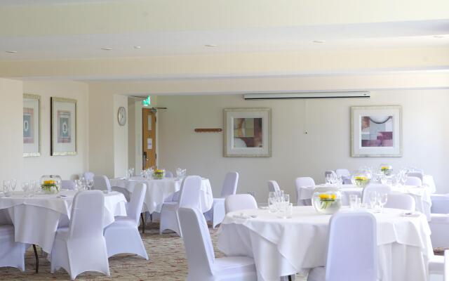 Holiday Inn Ashford North A20 by IHG