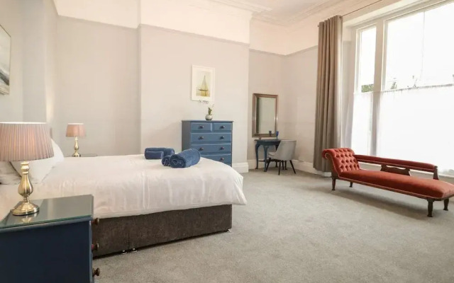 1 Tyn Y Caeau Apartment