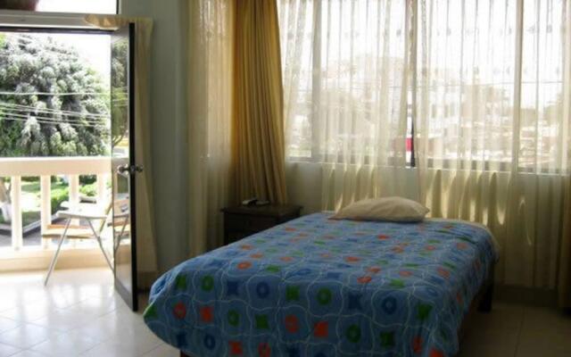 Hostal Mar Azul