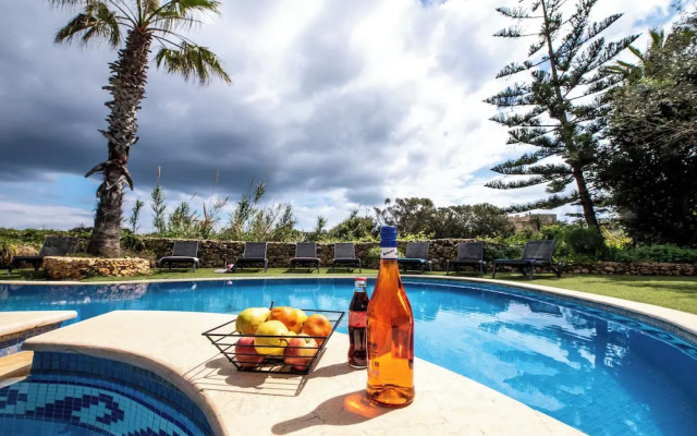 Villa Soldanis 6 Bedroom Villa With Private Pool
