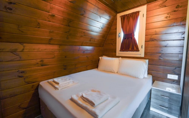 Cozy Bungalow With Shared Pool in Demre Antalya
