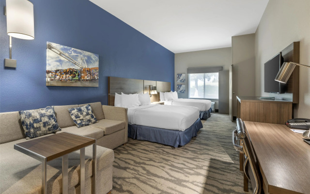 Best Western Plus Castlerock Inn & Suites