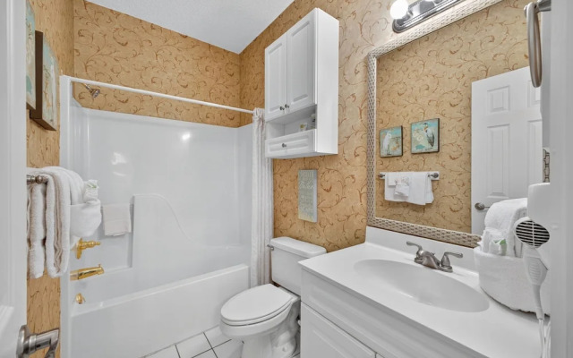 Magnolia Place 4701-103 2 Bedroom Condo