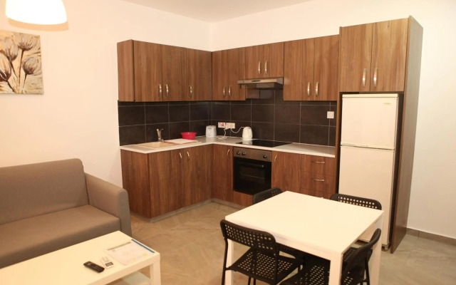 Polyxeni Hotel Apartments
