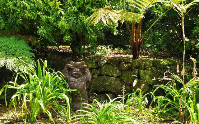 Moon Gate Villa