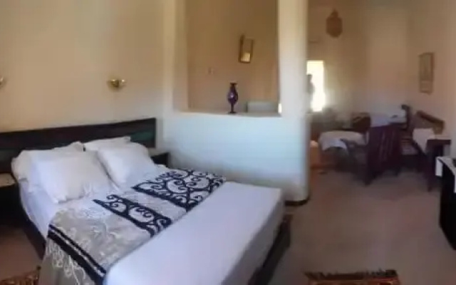 Hotel Les Amandiers