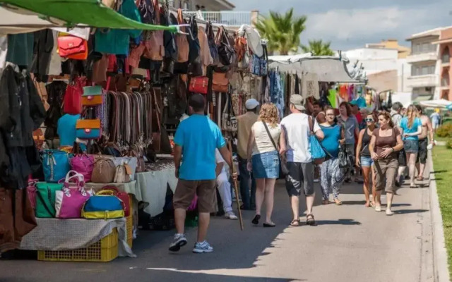 Fantastic, 100 Meters From The Beach