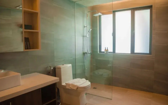 Huge 2Bedroom Staycation 4pax allowable 8pax Suite