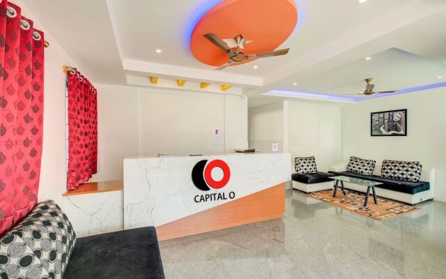 Capital O 19360 Sai Suites Inn