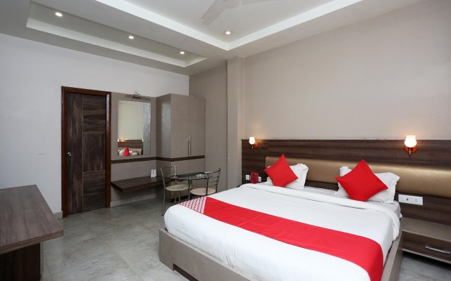 Hotel RP Grand Titanium by OYO Rooms