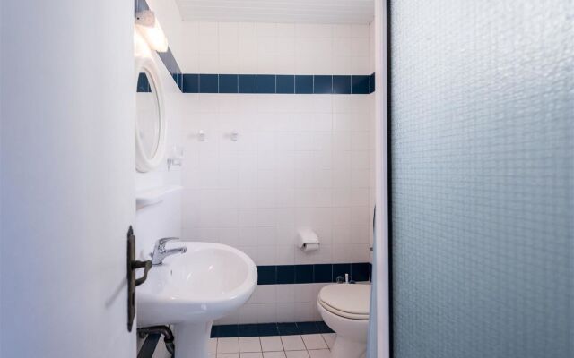 Ammes Hotel