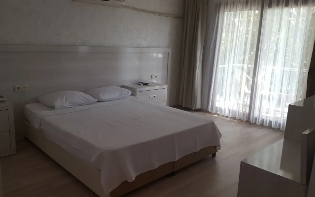 Yagmur Hotel