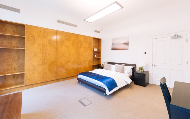 Mayfair Guesthouse